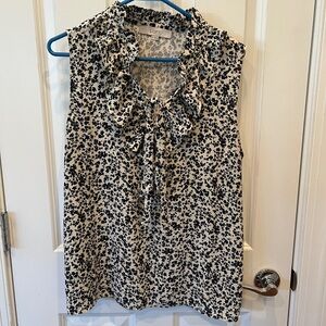 LOFT Monochrome Floral Print Blouse